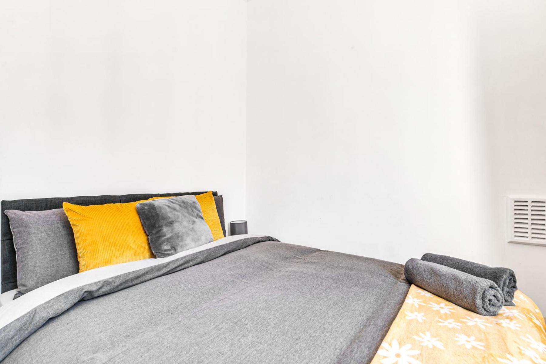 Luxstay2 Earls Court Apartment - Sleeps Up To 8 ロンドン エクステリア 写真